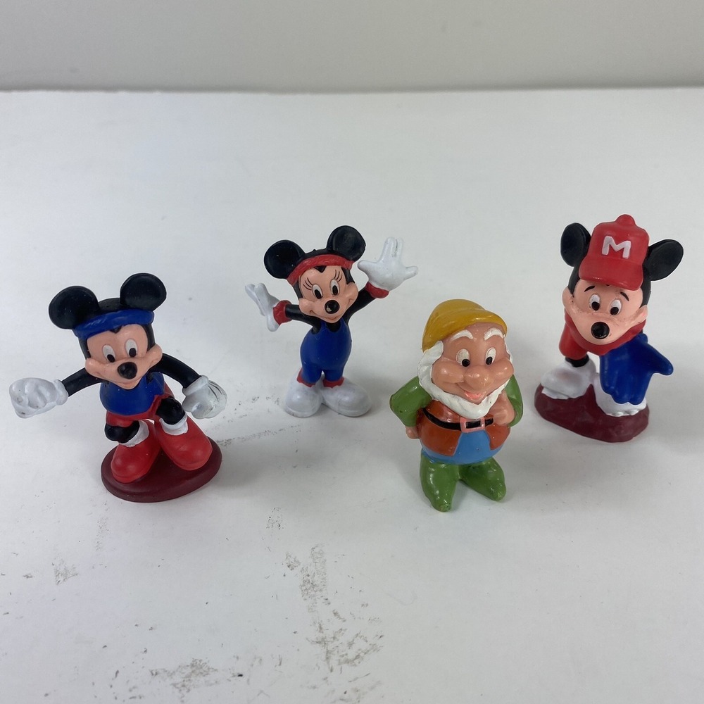 Rare Lot of Vintage‎ Walt Disney Figures Mickey and Minnie and Dwarf